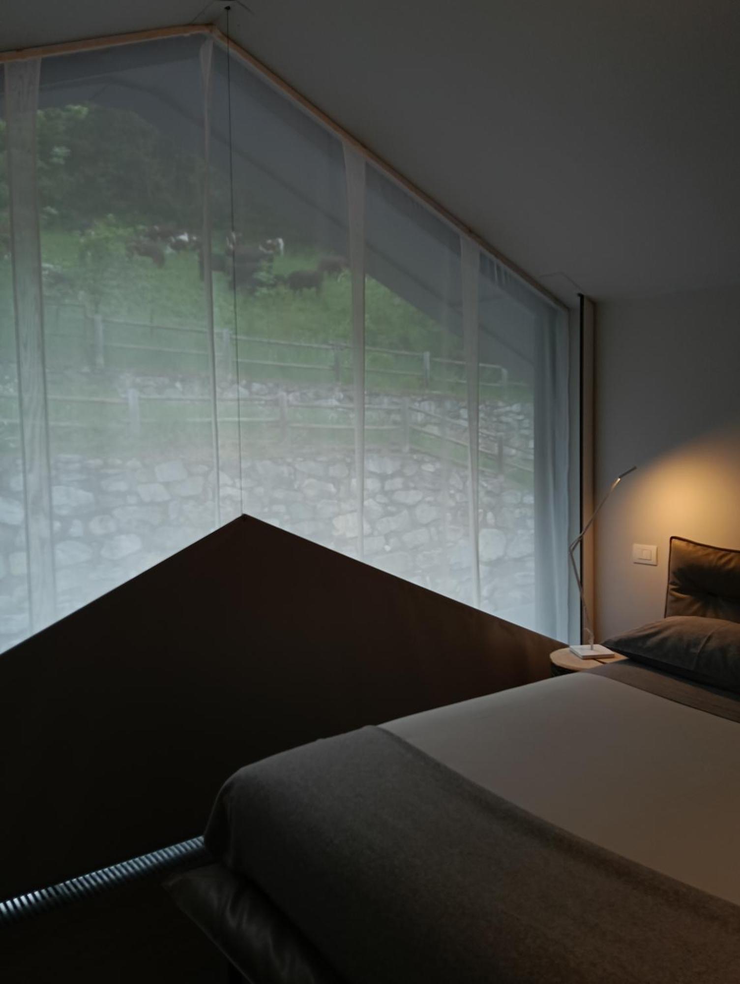 V&V Rentroom Design Gignod Phòng bức ảnh